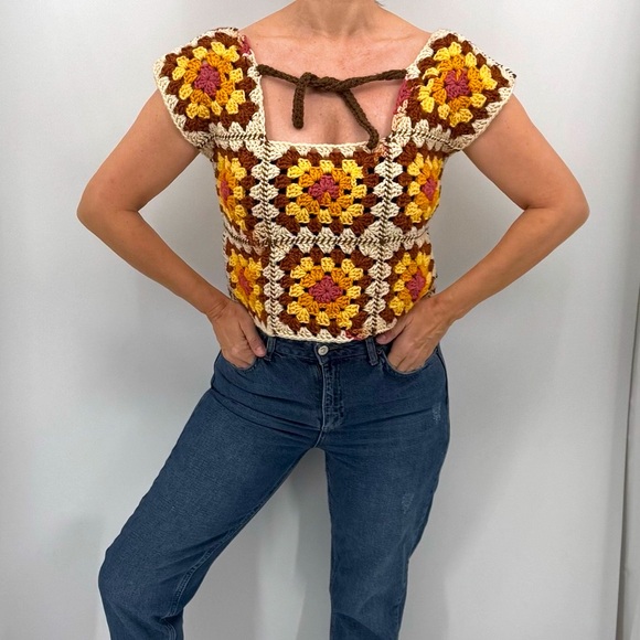 Vintage 70’s Boho Patchwork Handmade Crochet Macrame Sleeveless Sweater Top - Picture 12 of 12